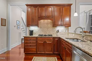 81117 Alexander, Chapel Hill, NC 27517 - Photo 11