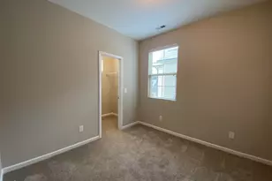 738 Wickham Ridge Rd, Apex, NC 27539 - Photo 25