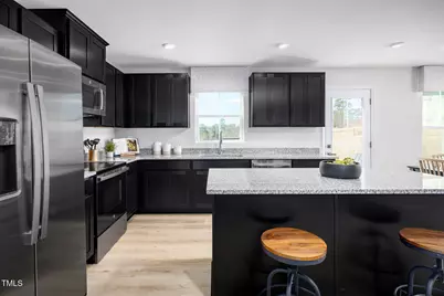 1552 Ivy Meadow Lane, Zebulon, NC 27597 - Photo 5