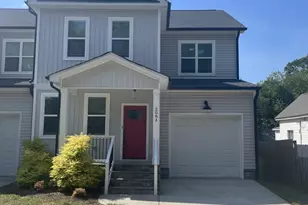 208 W Sycamore St, Zebulon, NC 27597 - Photo 1