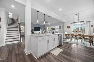 121 Cassada Ct, Holly Springs, NC 27540 - Photo 11