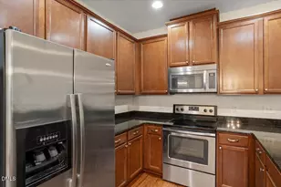 2306 Stoney Spring Dr, Raleigh, NC 27610 - Photo 13