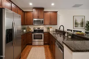 2306 Stoney Spring Dr, Raleigh, NC 27610 - Photo 5