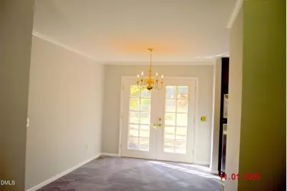 102 E Stevens Street, Smithfield, NC 27577 - Photo 7