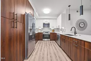 615 W Peace St, Raleigh, NC 27605 - Photo 1