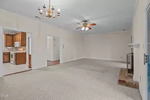 1311 Forest Hills Rd NW, Wilson, NC 27896 - Photo 9