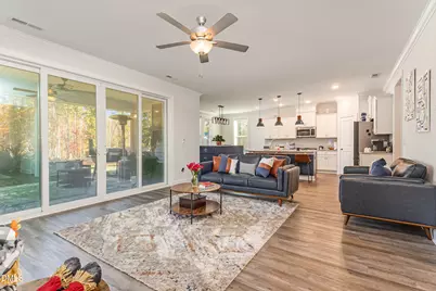 300 W Amber Oak Drive, Selma, NC 27576 - Photo 1