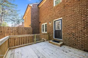 405 Thyme Pl, Raleigh, NC 27609 - Photo 31