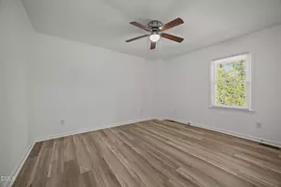 405 Thyme Pl, Raleigh, NC 27609 - Photo 21