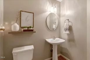 195 Woodcroft Dr, Youngsville, NC 27596 - Photo 9