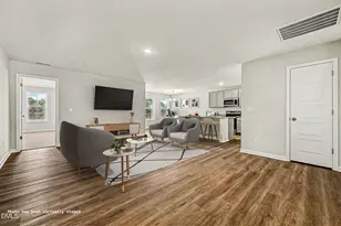 13 E Emily Gardens Dr, Selma, NC 27576 - Photo 9