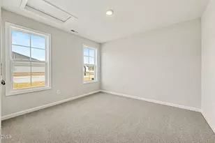 13 E Emily Gardens Dr, Selma, NC 27576 - Photo 19