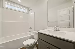 13 E Emily Gardens Dr, Selma, NC 27576 - Photo 29