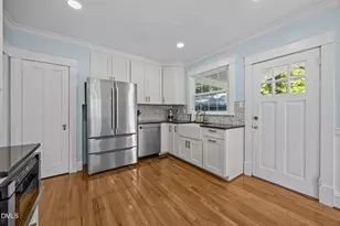 727 E Whitaker Mill Rd, Raleigh, NC 27608 - Photo 23