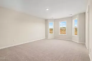 21 E Emily Gardens Dr, Selma, NC 27576 - Photo 27