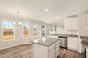 21 E Emily Gardens Dr, Selma, NC 27576 - Photo 17