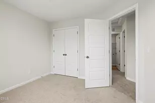 30 E Emily Gardens Dr, Selma, NC 27576 - Photo 25