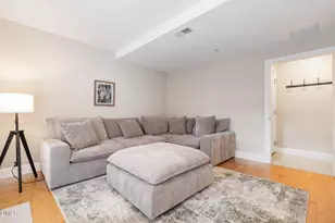 1120 Parkridge Ln, Raleigh, NC 27605 - Photo 23