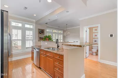 1120 Parkridge Lane #102, Raleigh, NC 27605 - Photo 17