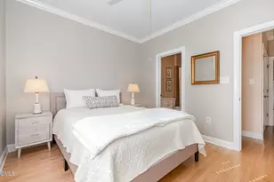 1120 Parkridge Ln, Raleigh, NC 27605 - Photo 31