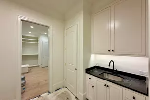 6832 Greystone Dr, Raleigh, NC 27615 - Photo 31