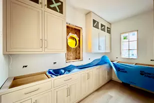 6832 Greystone Dr, Raleigh, NC 27615 - Photo 13