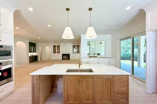 6832 Greystone Dr, Raleigh, NC 27615 - Photo 11