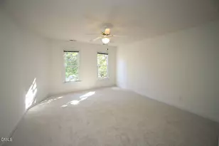 725 Little Leaf Ct, Holly Springs, NC 27540 - Photo 17