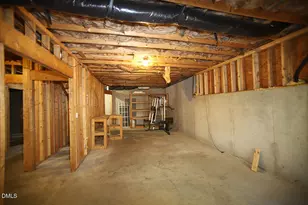 725 Little Leaf Ct, Holly Springs, NC 27540 - Photo 25