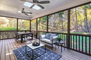 2901 Hunters Bluff Dr, Raleigh, NC 27606 - Photo 3