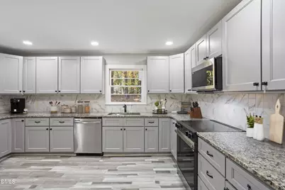 502 Burton Street, Fuquay-Varina, NC 27526 - Photo 9