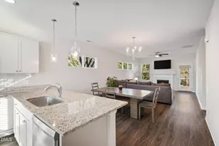 430 Cherry St, Fuquay Varina, NC 27526 - Photo 5