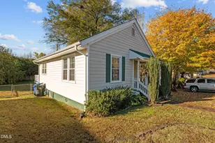 307 W Austin St, Mebane, NC 27302 - Photo 15