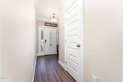 110 Lexington Avenue, Zebulon, NC 27597 - Photo 9