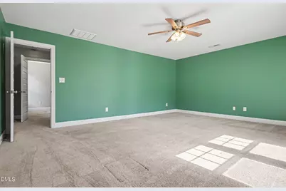 110 Lexington Avenue, Zebulon, NC 27597 - Photo 33