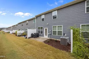 2103 Cherry Top Dr, Fuquay Varina, NC 27526 - Photo 17