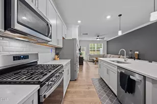 2103 Cherry Top Dr, Fuquay Varina, NC 27526 - Photo 5