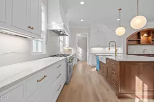 2631 Marchmont St, Raleigh, NC 27608 - Photo 9