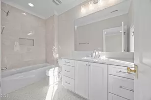 2631 Marchmont St, Raleigh, NC 27608 - Photo 23