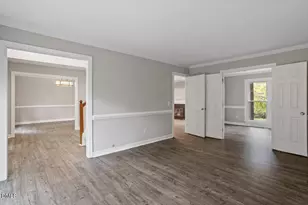 111 W Laurenbrook Ct, Cary, NC 27518 - Photo 21