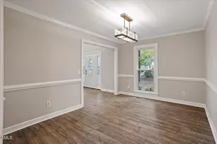 111 W Laurenbrook Ct, Cary, NC 27518 - Photo 11