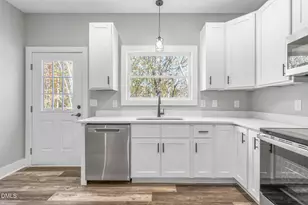 1507 Alta Vis Ln, Graham, NC 27253 - Photo 7