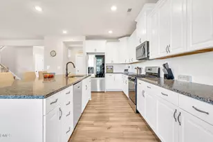 641 Twin Star Ln, Knightdale, NC 27545 - Photo 11