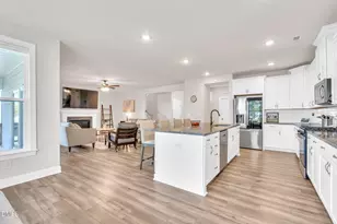 641 Twin Star Ln, Knightdale, NC 27545 - Photo 3