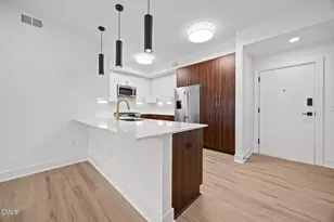 615 W Peace St, Raleigh, NC 27605 - Photo 1