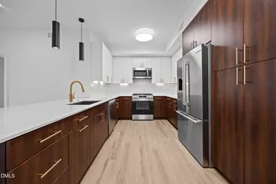 615 W Peace Street #307, Raleigh, NC 27605 - Photo 1