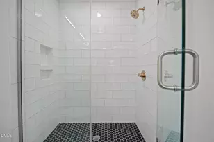 615 W Peace St, Raleigh, NC 27605 - Photo 17