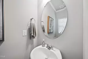 109 Peebles Dr, Smithfield, NC 27577 - Photo 15