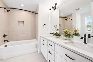 209 W Maple Ave, Holly Springs, NC 27540 - Photo 25