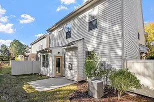 117 Torrey Heights Ln, Durham, NC 27703 - Photo 9